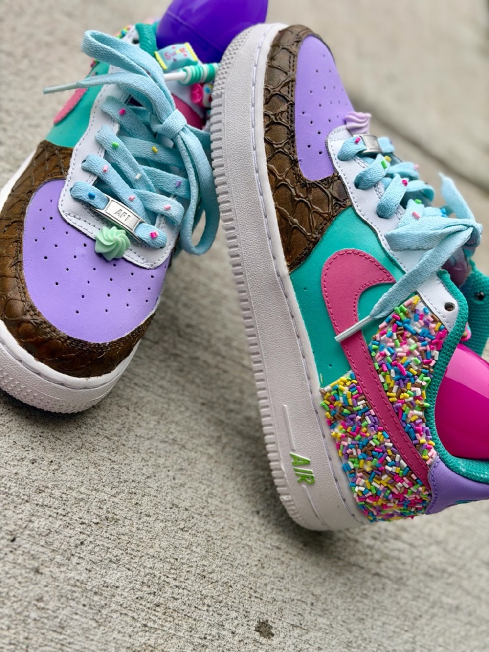 Nike Kids Colorful Sprinkle Low-Top Sneakers - Pink, Purple & Teal